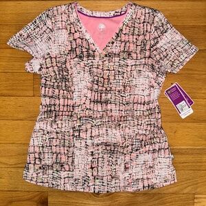 Healing Hands Amanda Print Top - Loving My Skin / Women's Size Small**NWT**